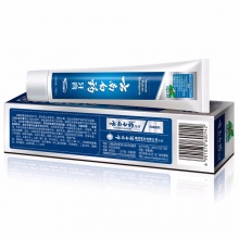 【美妆一号商城】云南白药牙膏135gX3支 （冬青香型）天然美白 新老包装随机发货